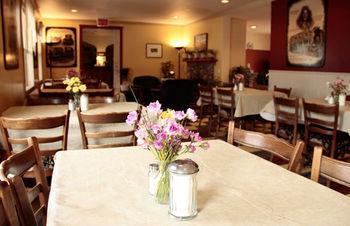 The Wells Hotel Quesnel Zewnętrze zdjęcie